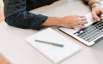 财务年度述职报告5篇