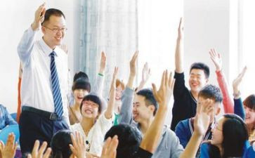 在大学里的我作文模板7篇