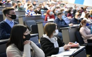 大学个人简历自我鉴定7篇
