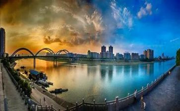 多彩的画作文优秀6篇