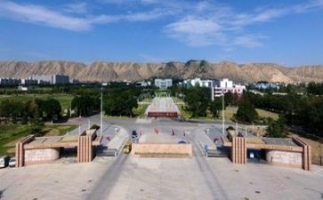 高校教师个人年度总结8篇