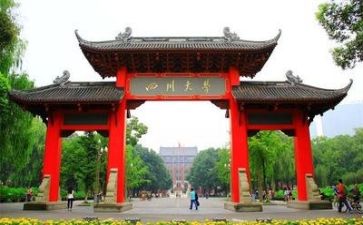 高校教师个人年度总结最新7篇