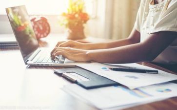 文员上半年总结6篇