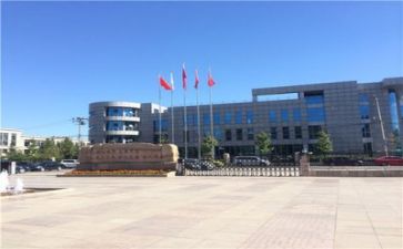 学校年工作总结范文优质7篇